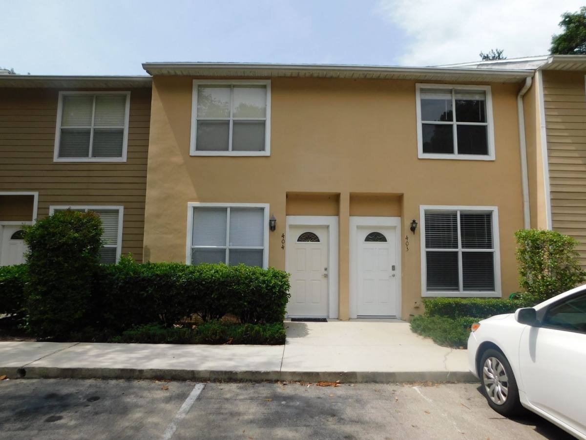 Townhouse for rent at 4415 SW 34th St, Gainesville, FL 32608