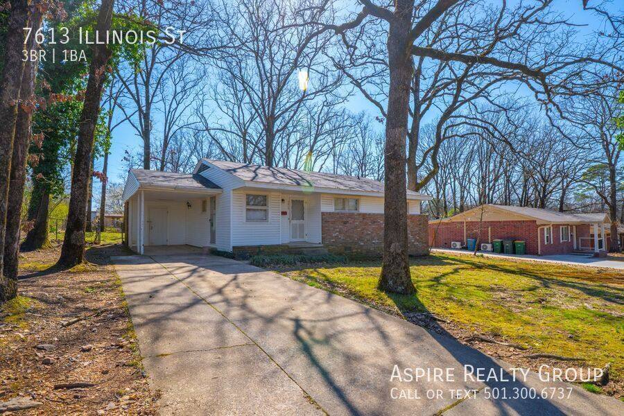 Townhouse for rent at 7613 Illinois St, Little Rock, AR 72227