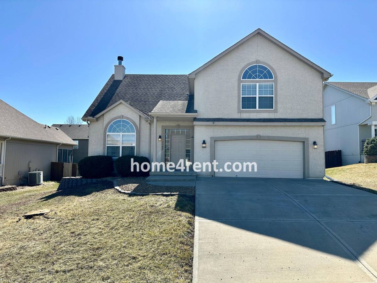 House for rent at 1705 NE 181st Terrace, Smithville, MO 64089