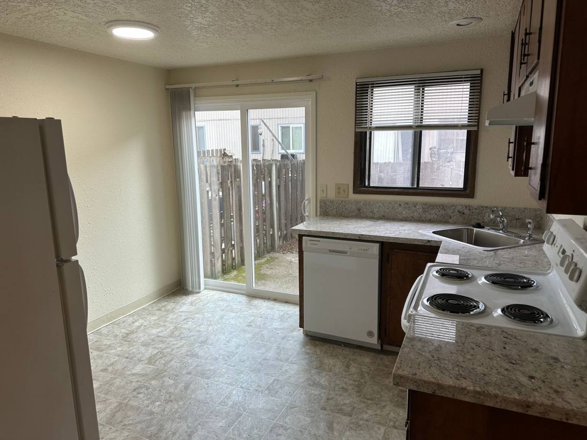 Apartment for rent at 101- 138 N, Philomath, OR 97370