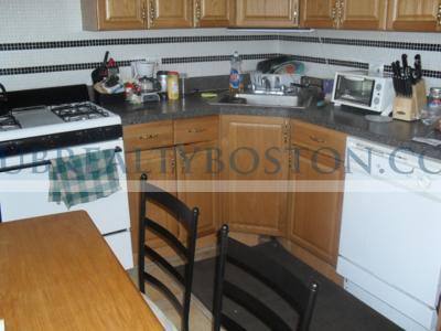 Apartment for rent at 125 Brook St #2, Brookline, MA 02446