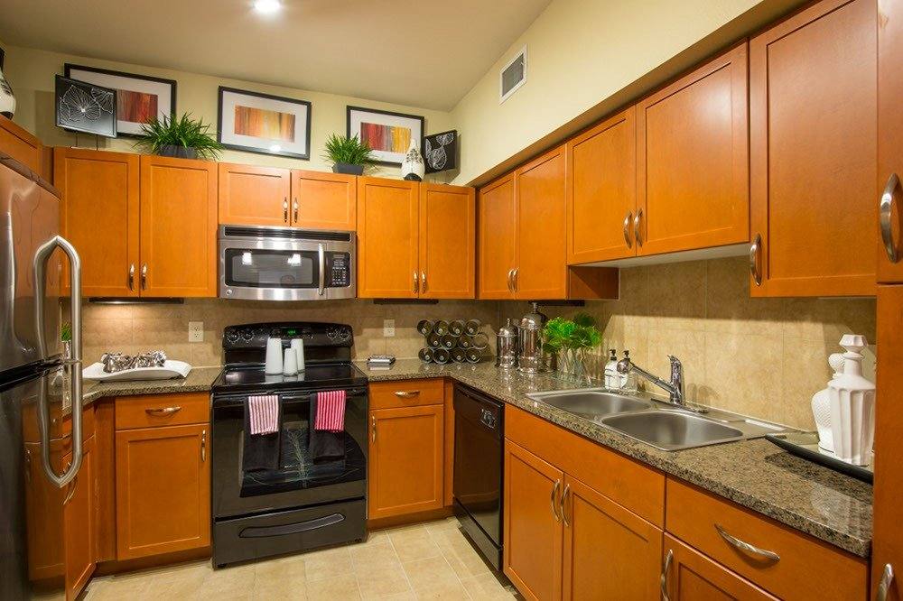 Apartment for rent at 3333 Weslayan, Houston, TX 77027