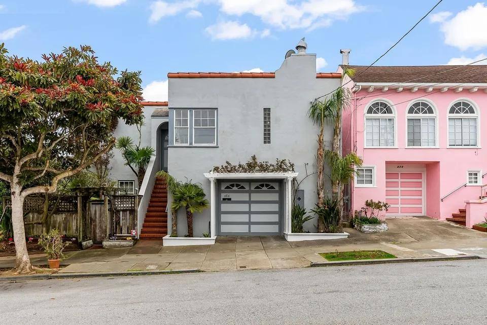 House for rent at 484 Faxon Ave, San Francisco, CA 94112