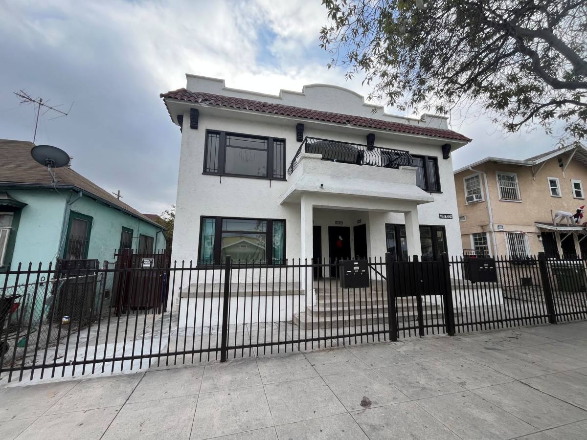 Apartment for rent at 2028 E 3rd St, Los Angeles, CA 90033