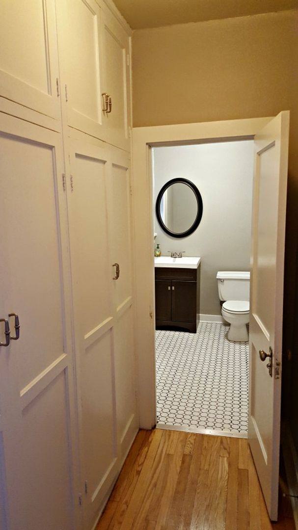 Apartment for rent at 3860 Harney St, Omaha, NE 68131