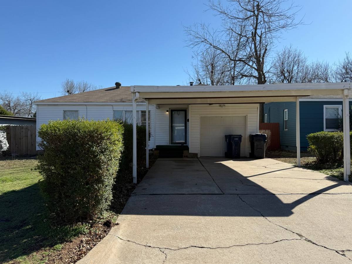 House for rent at 1300 NW 83rd St, Oklahoma City, OK 73114