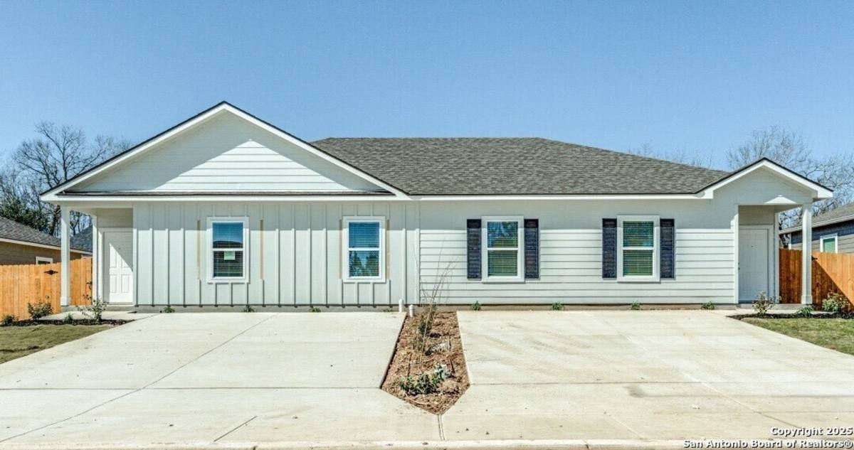 House for rent at 512 Hudson Dr, Seguin, TX 78155