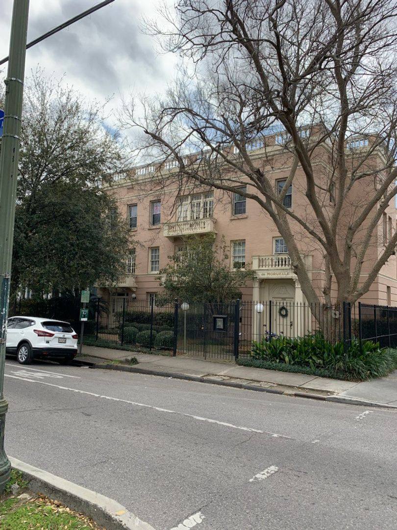 Apartment for rent at 7530 St Charles Ave, New Orleans, LA 70118