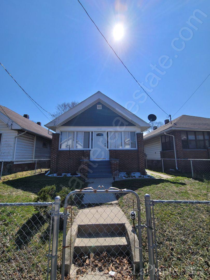 House for rent at 1310 Albert St, Toledo, OH 43605