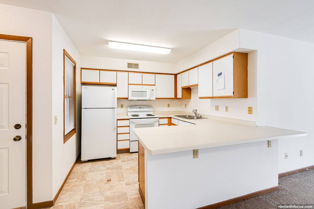 Townhouse for rent at 3121 Forest Run Court, Madison, WI 53704