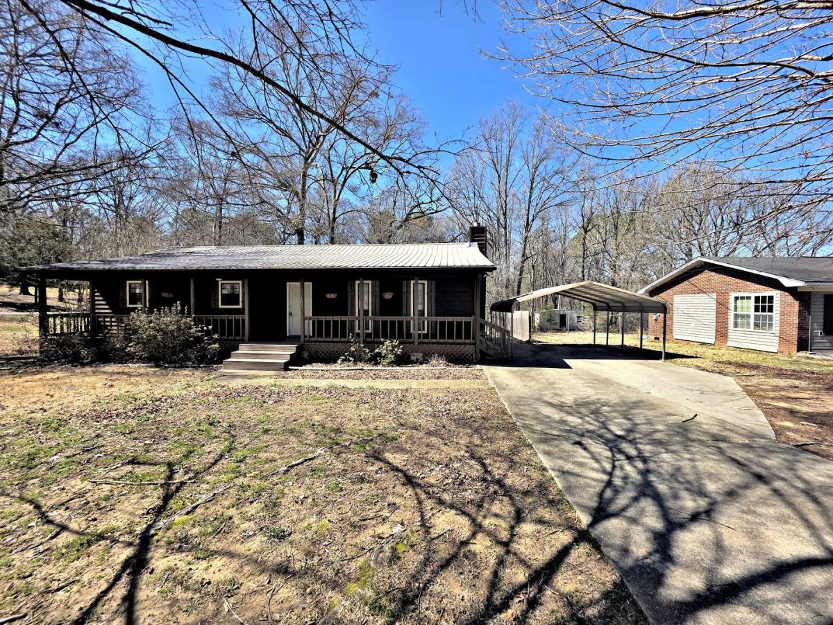 House for rent at 107 Sunset Acres Ave, Decatur, AL 35603