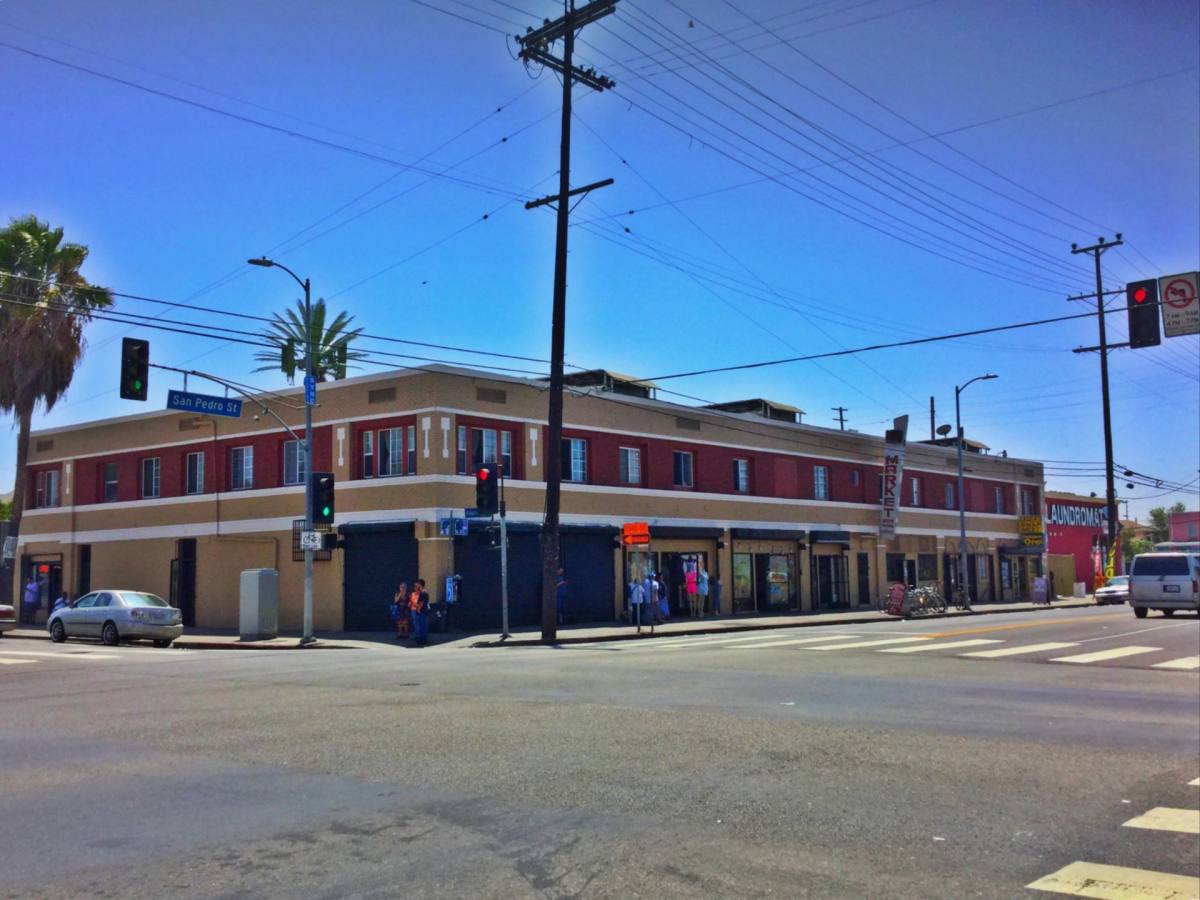 Apartment for rent at 2600-2614 S San Pedro St, Los Angeles, CA 90011
