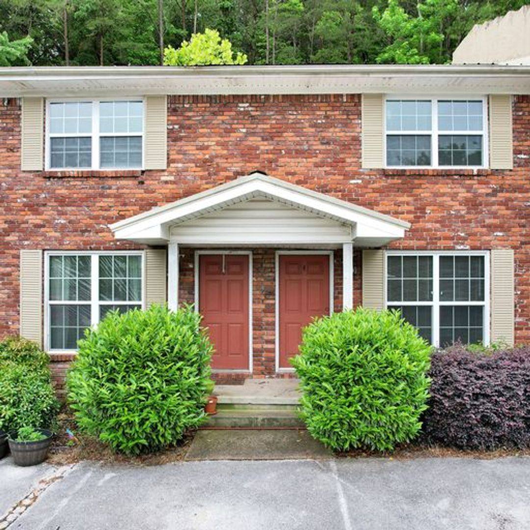 Apartment for rent at 1312 Ely Rd, Hixson, TN 37343