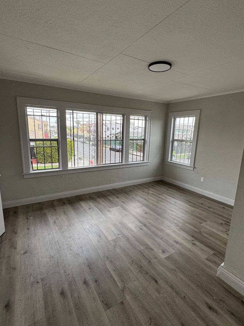 Apartment for rent at 4277 S Kansas Ave, Los Angeles, CA 90037