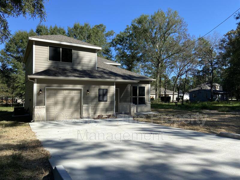 House for rent at 15860 Pecan Dr, Montgomery, TX 77356