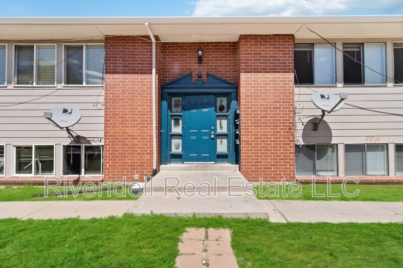 Apartment for rent at 405 Geneva St #D, Aurora, CO 80010