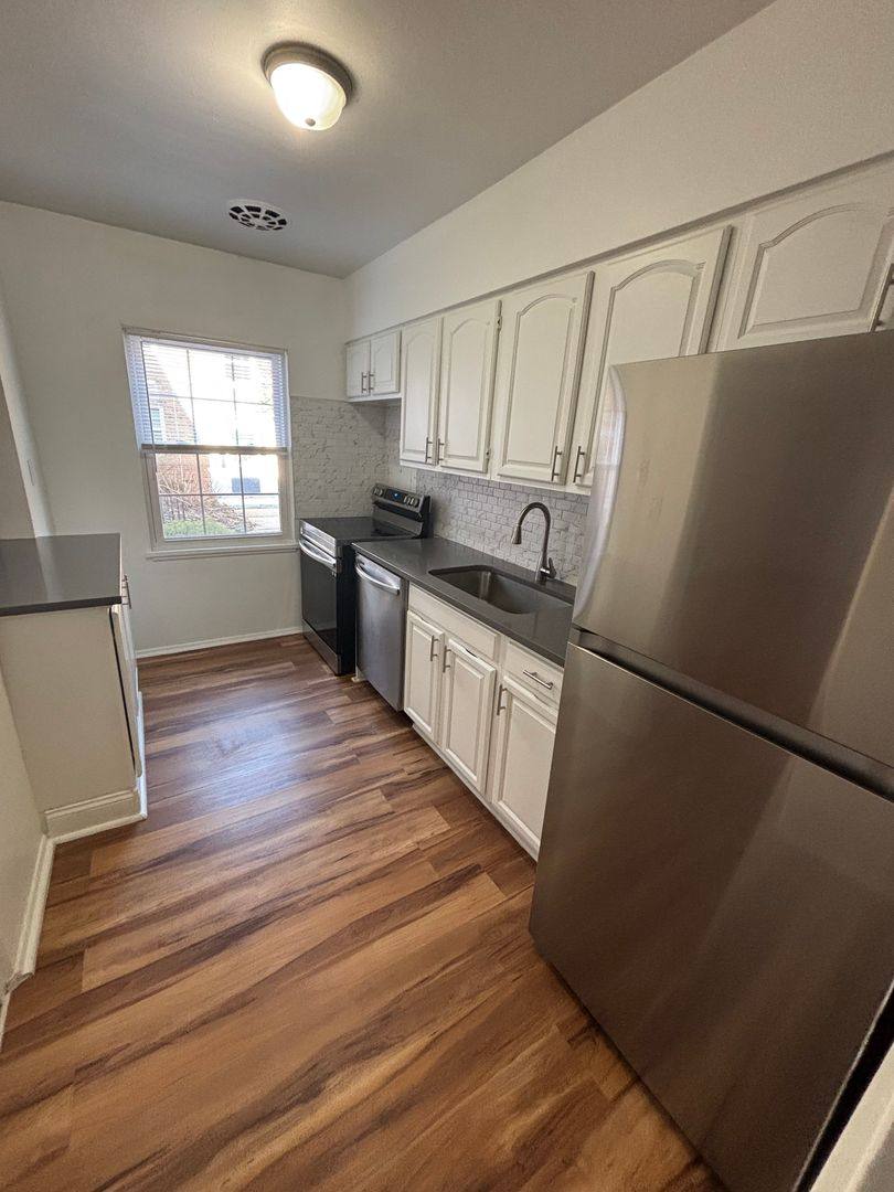 Apartment for rent at 20000 Van Aken Blvd, Beachwood, OH 44122
