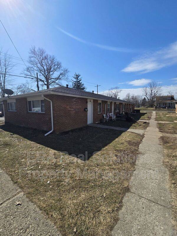 Apartment for rent at 2682 Joyce Ave #D, Columbus, OH 43211