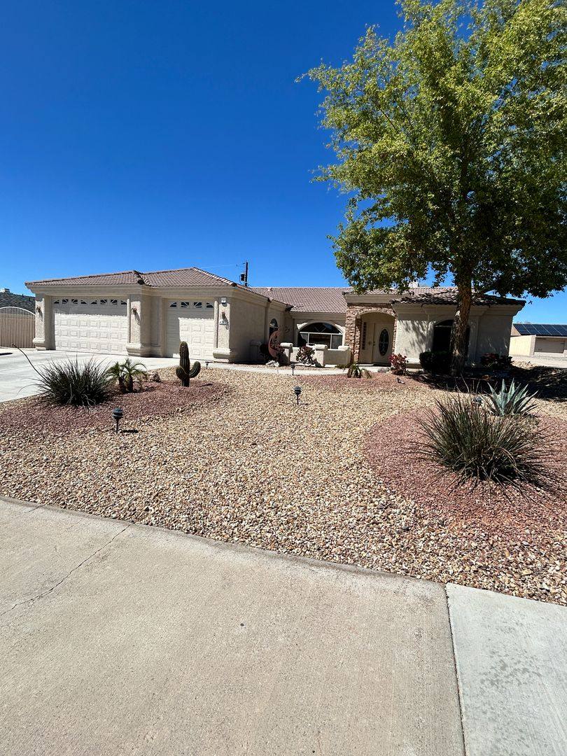 House for rent at 2875 Saratoga Ave, Lake Havasu City, AZ 86403