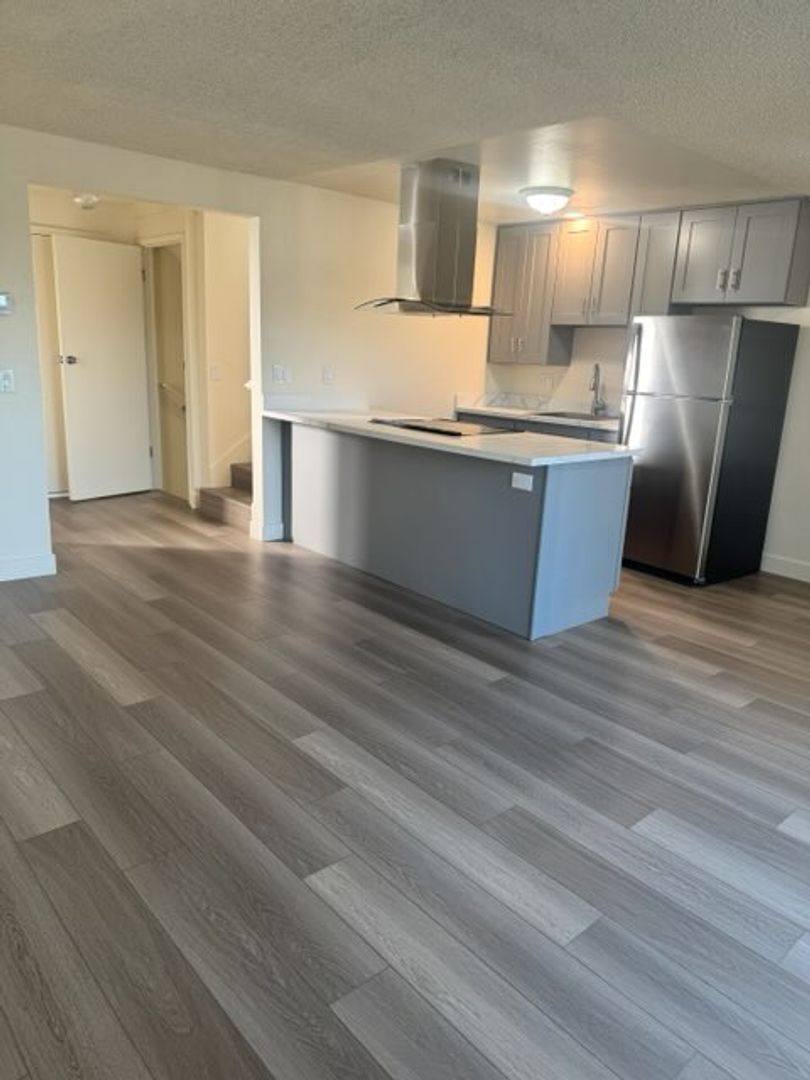 Apartment for rent at 19 Lunsford Dr, Salinas, CA 93906