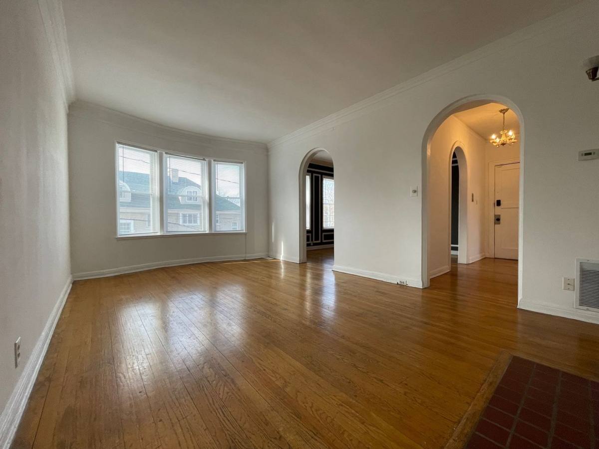 Apartment for rent at 10210 Byron St, Detroit, MI 48202