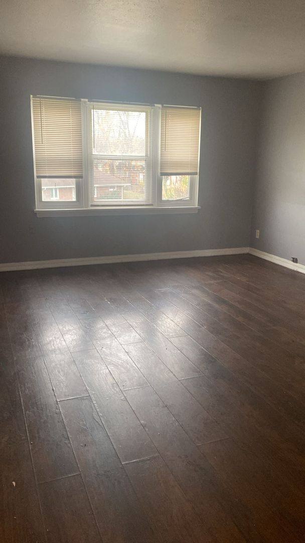 Apartment for rent at 250-270 E244th St, Euclid, OH 44123