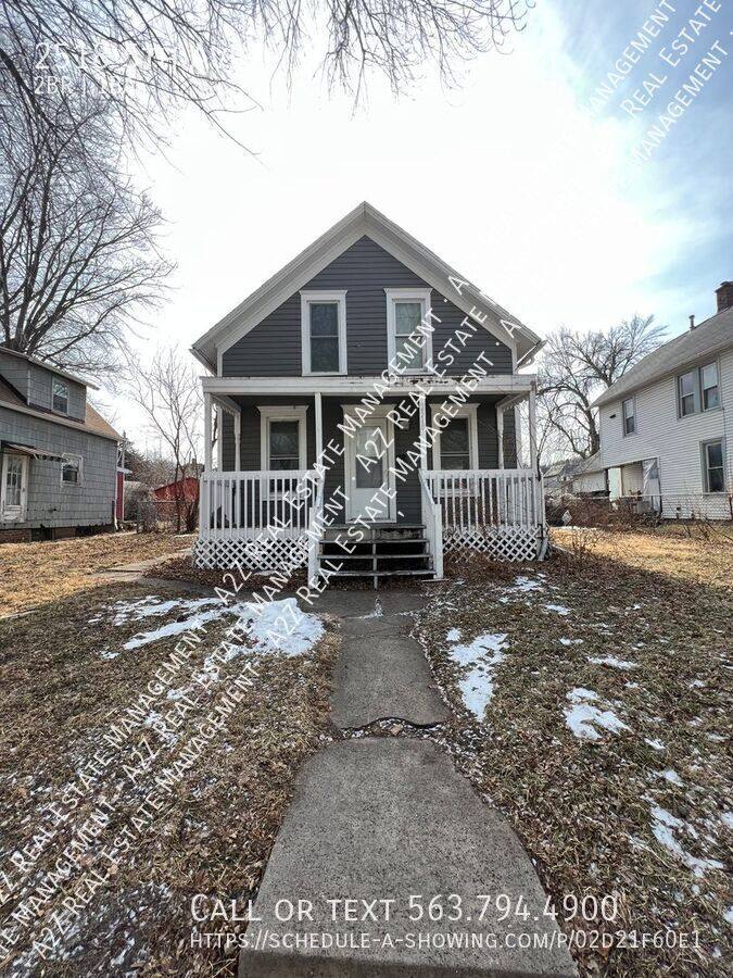 House for rent at 2518 5th Ave, Moline, IL 61265