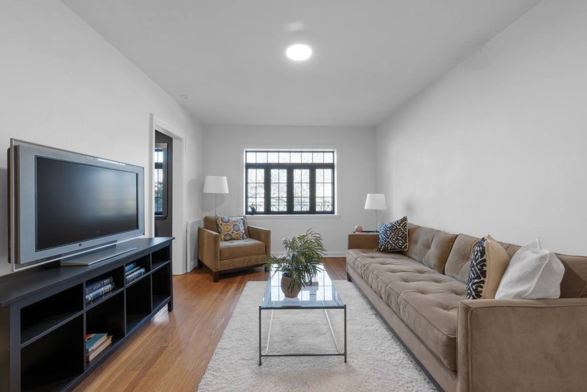 Apartment for rent at 441 E Town St, Columbus, OH 43215