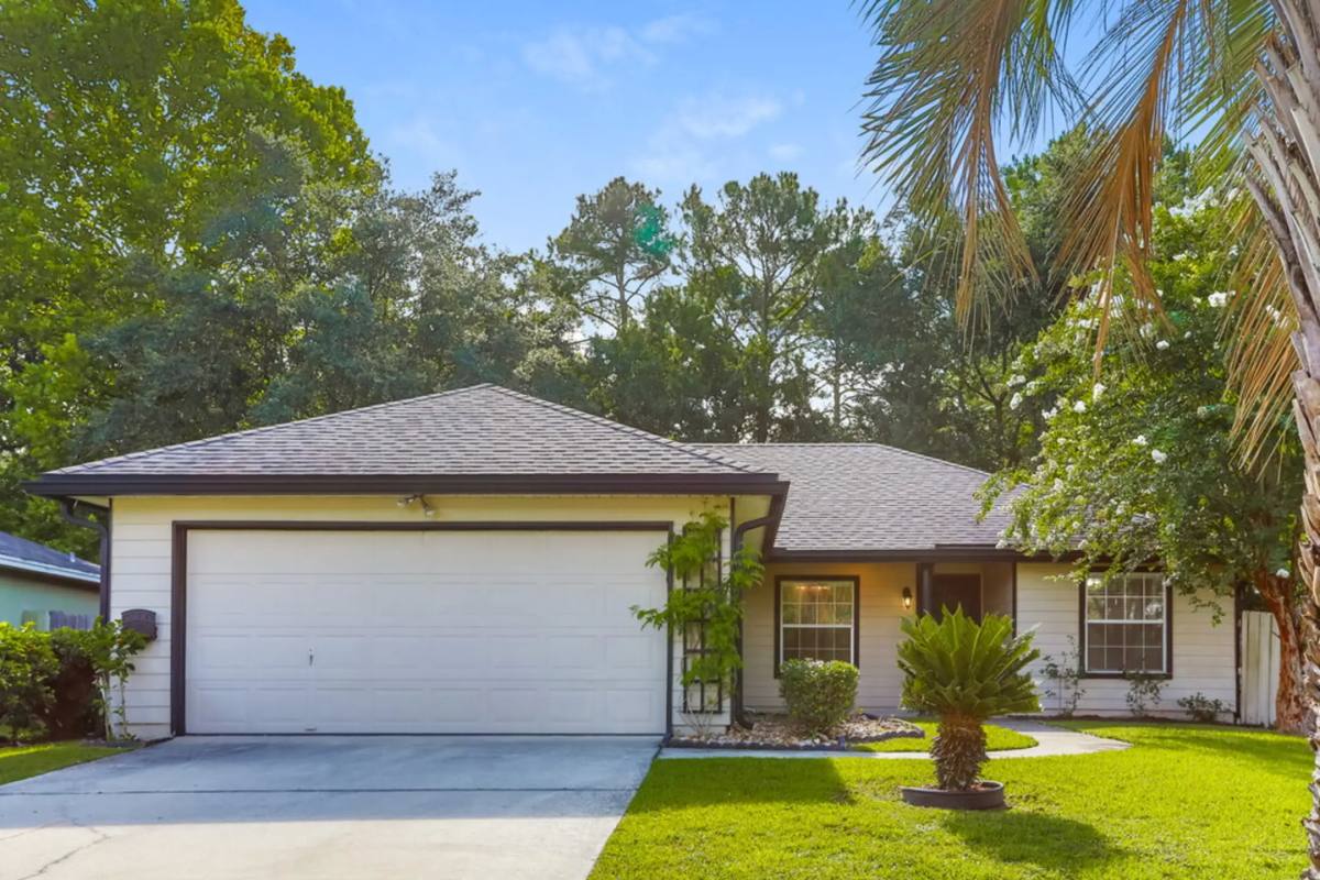House for rent at 2985 Waters View Circle, Orange Park, FL 32073