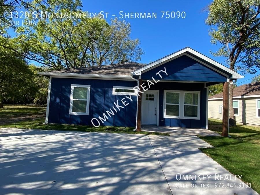 House for rent at 1320 S Montgomery St, Sherman, TX 75090
