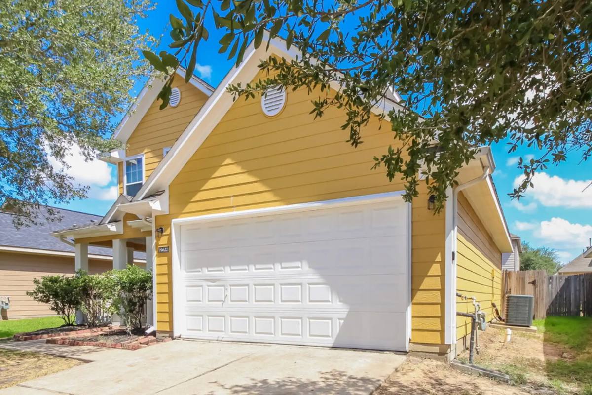 House for rent at 19622 Plantation Tree Court, Katy, TX 77449