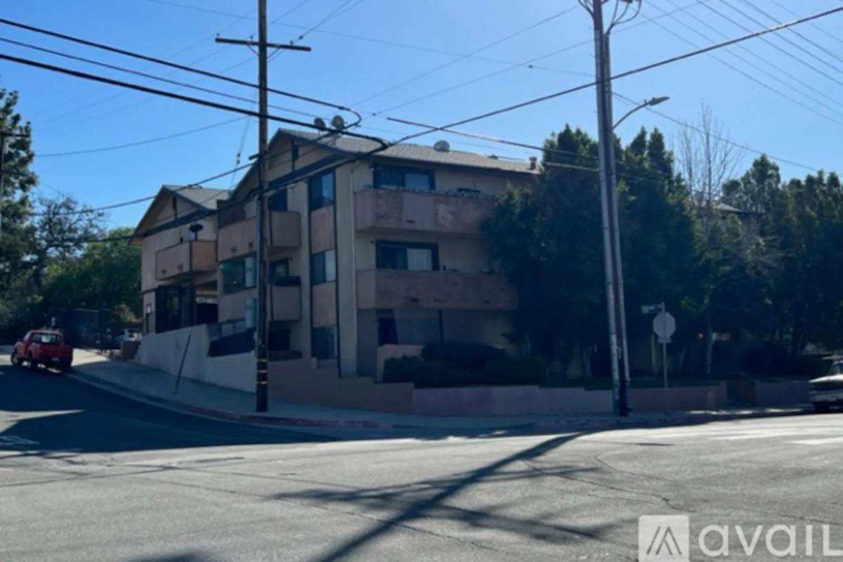 Apartment for rent at 10220 Tujunga Canyon Blvd #205, Tujunga, CA 91042