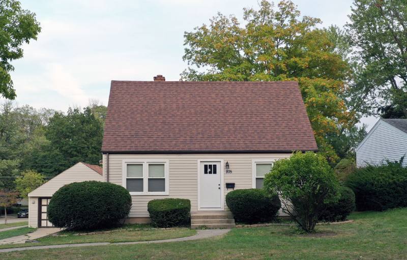 Apartment for rent at 805 S Norbury Ave, Lombard, IL 60148