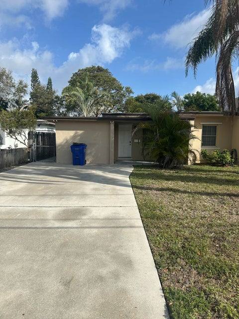 House for rent at 2643 Grant St, Hollywood, FL 33020