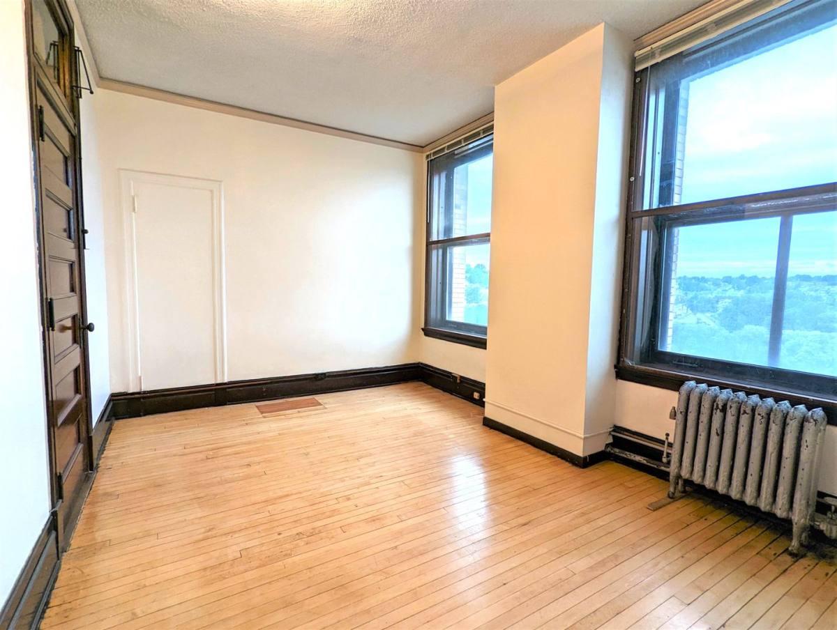 Apartment for rent at 48-52 W Main St, Uniontown, PA 15401