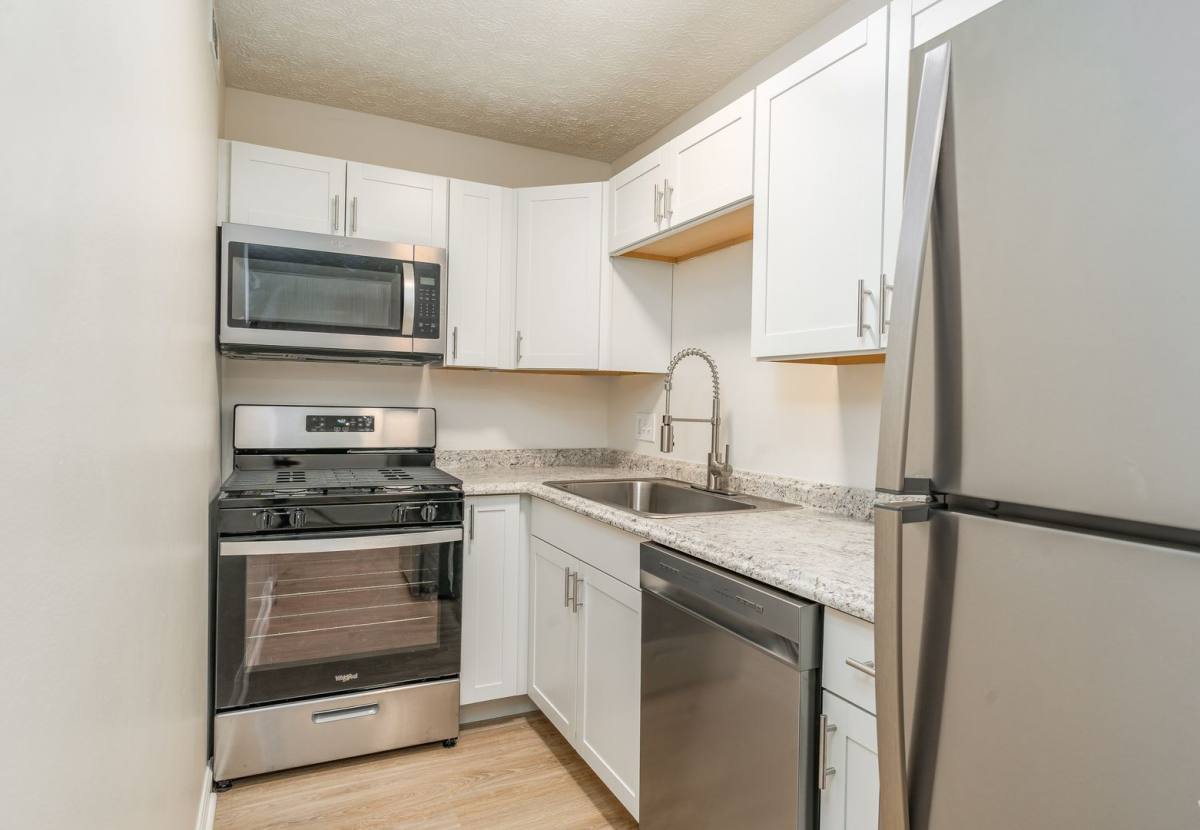 Apartment for rent at 1366 Sheridan Dr, Lancaster, OH 43130