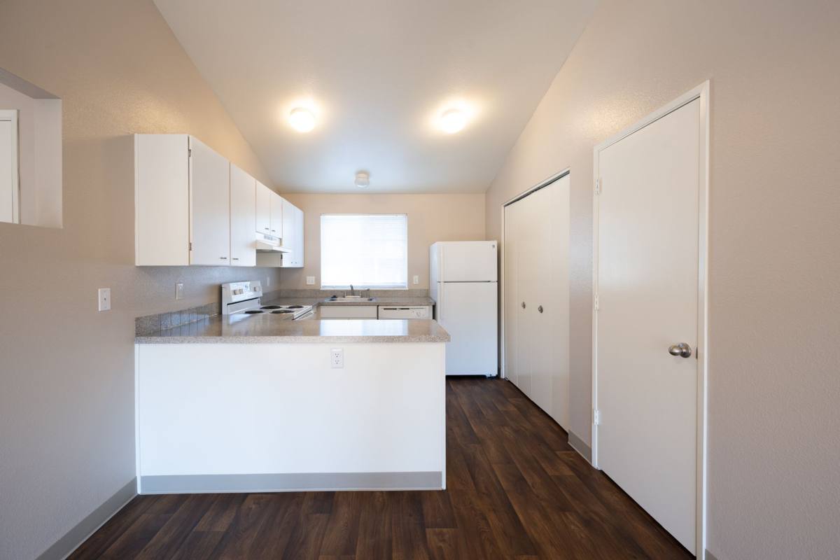 Apartment for rent at 1401 N Springbrook Rd, Newberg, OR 97132