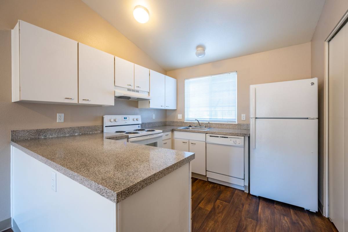 Apartment for rent at 1401 N Springbrook Rd, Newberg, OR 97132