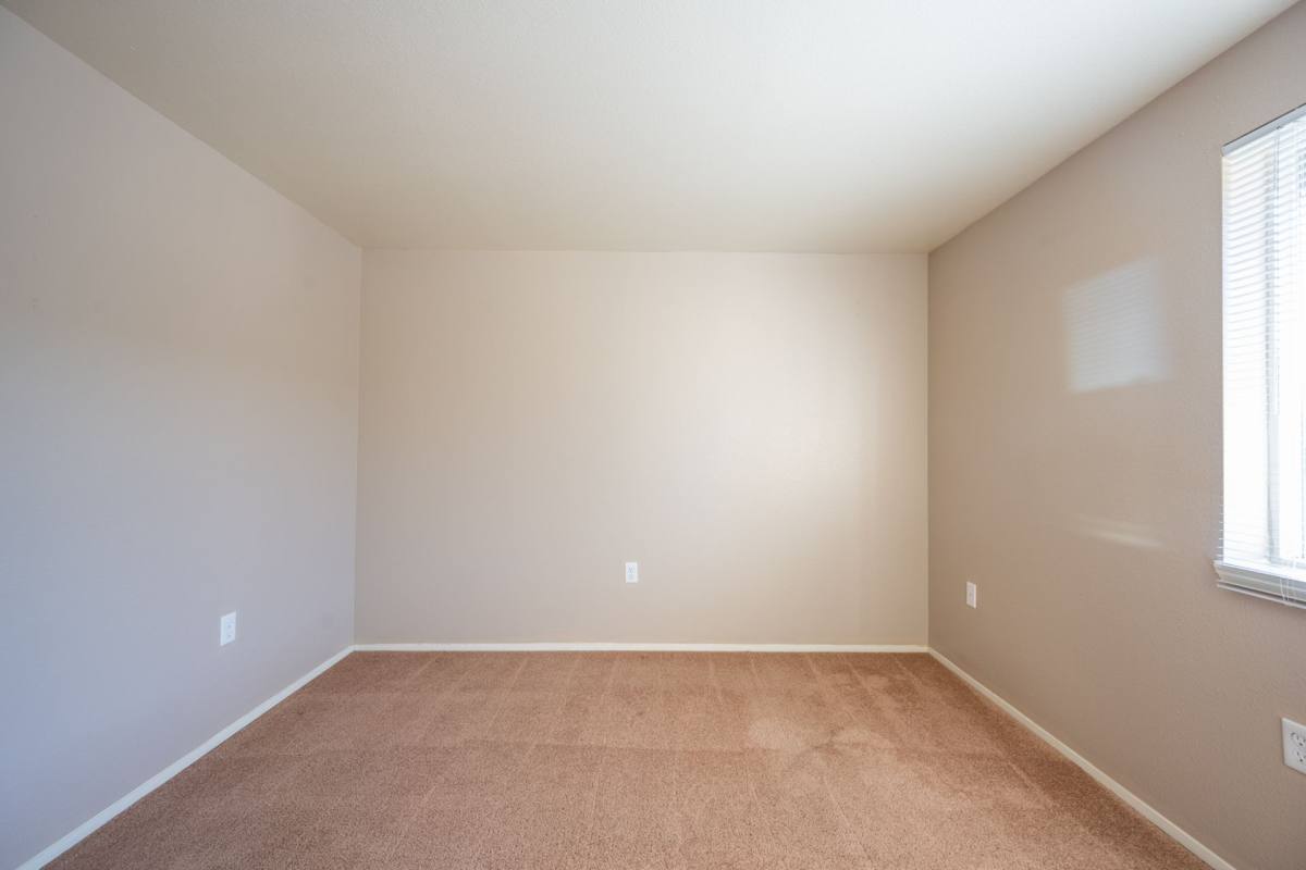 Apartment for rent at 1401 N Springbrook Rd, Newberg, OR 97132