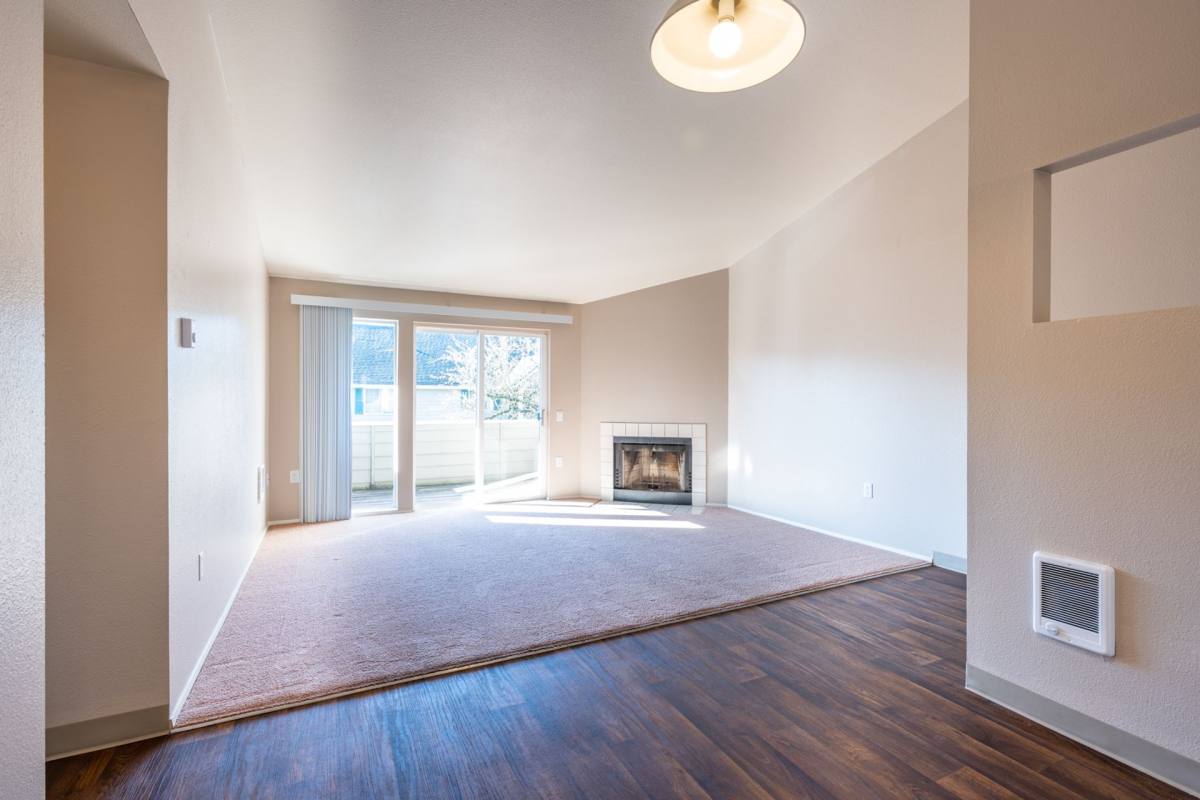 Apartment for rent at 1401 N Springbrook Rd, Newberg, OR 97132