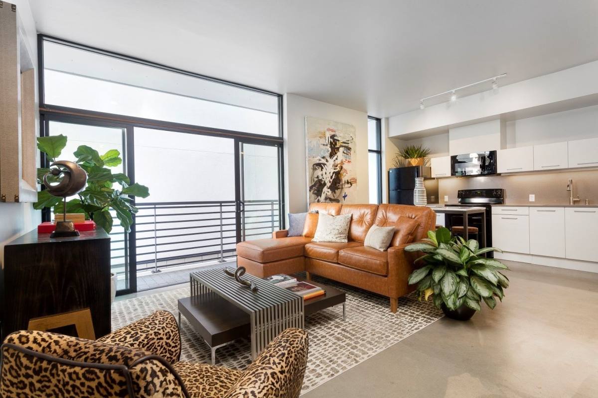 Apartment for rent at 1929 Columbia, San Diego, CA 92101