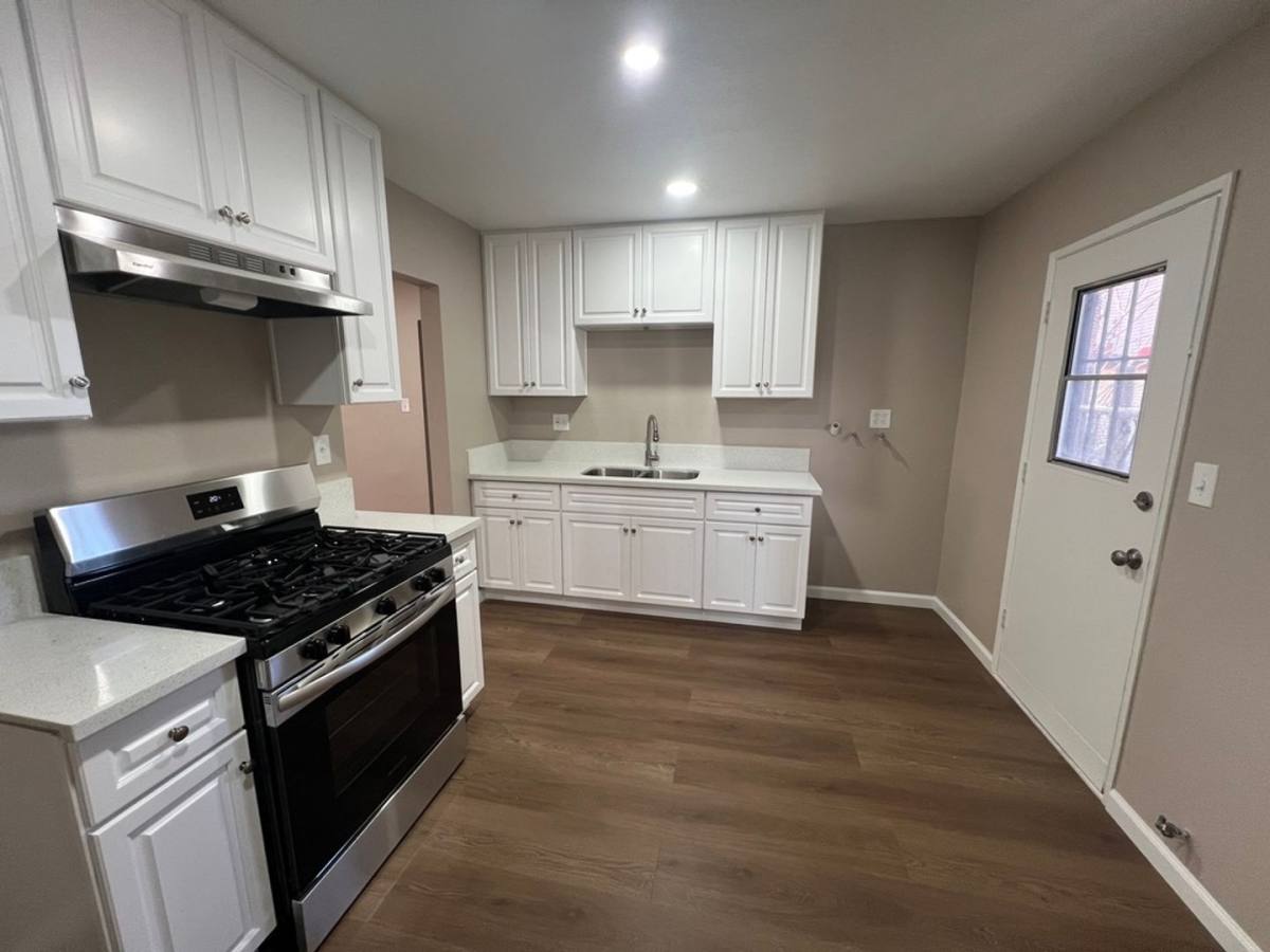 Apartment for rent at 11123-29 Elliott Ave, El Monte, CA 91732