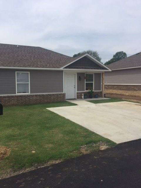 Apartment for rent at 201 Coggins St, Poteau, OK 74953