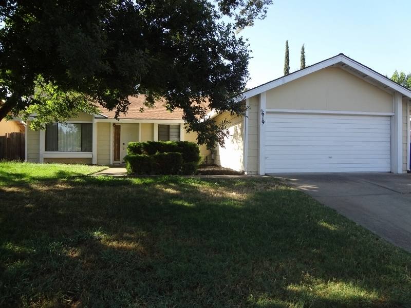 House for rent at 619 Willow Creek Dr, Folsom, CA 95630