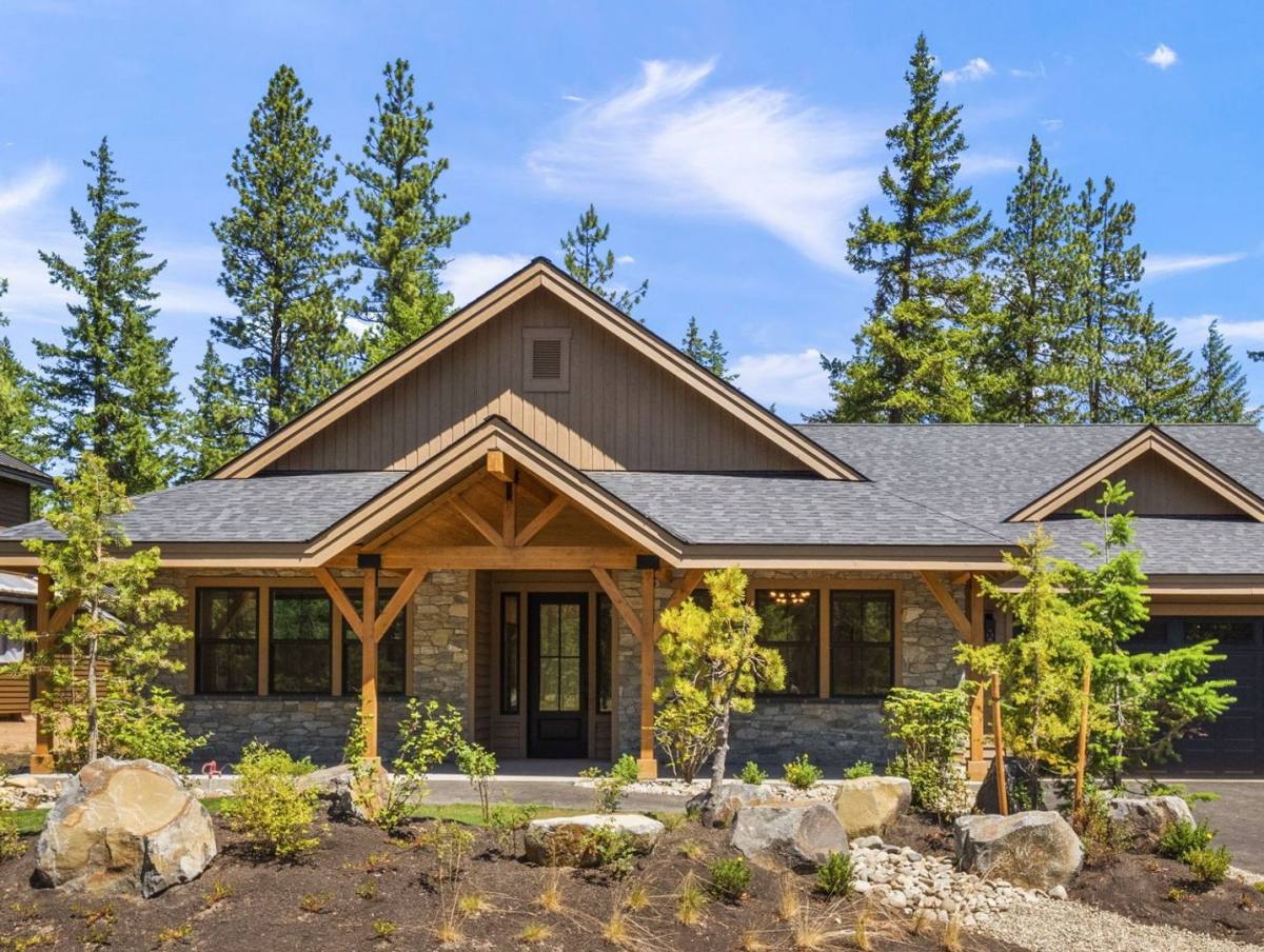 House for rent at 1110 Domerie Park Loop, Cle Elum, WA 98922
