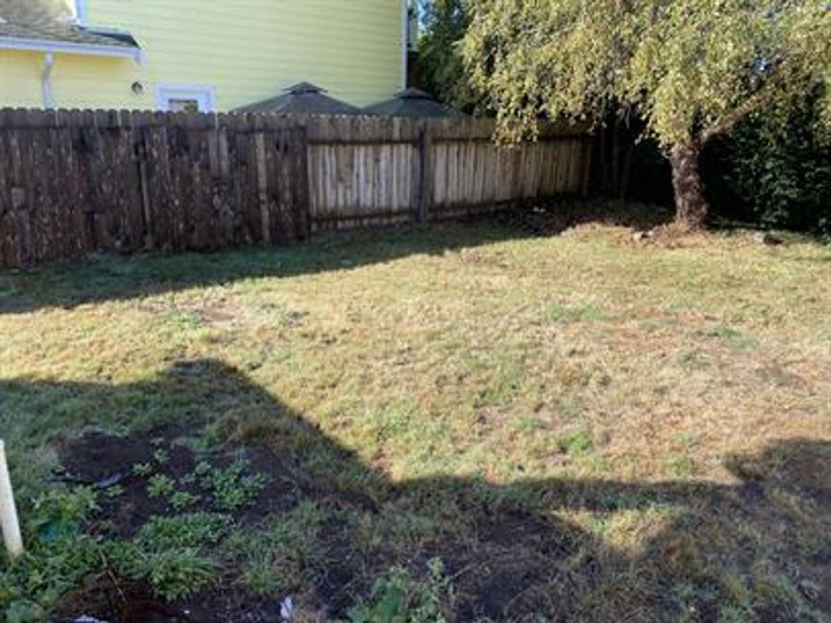 House for rent at 2020 McKinleyville Ave, McKinleyville, CA 95519