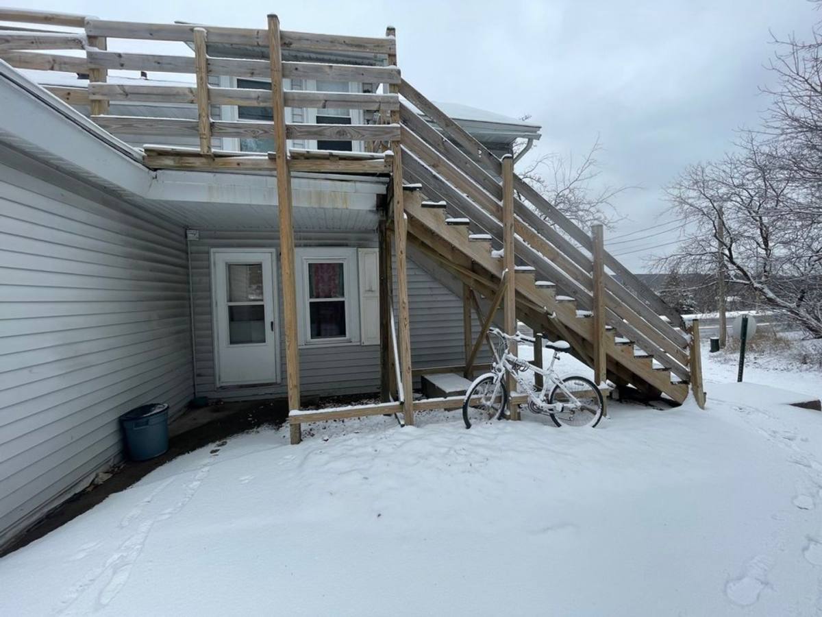 Apartment for rent at 1305 Merrill Ave, Wausau, WI 54403