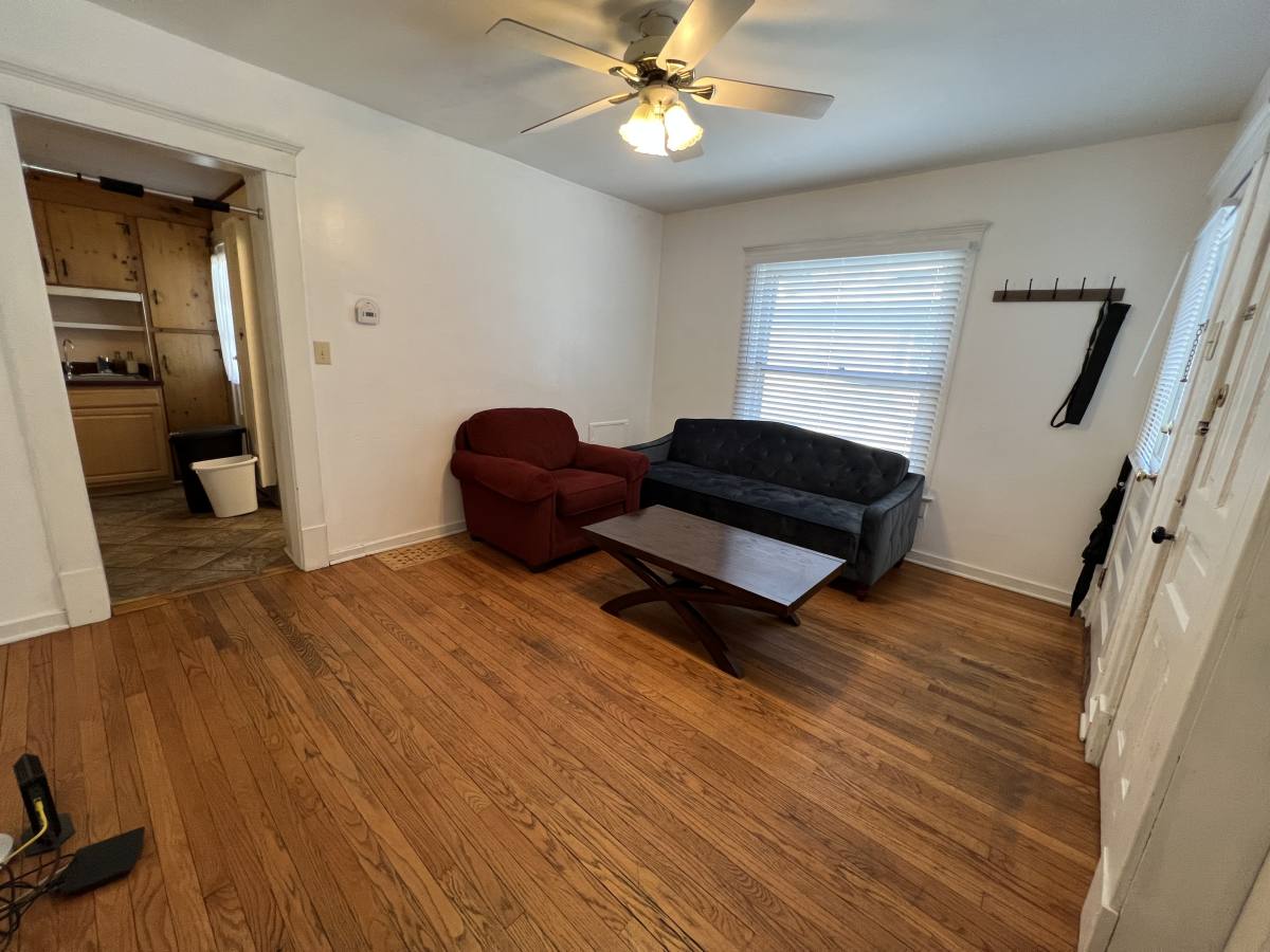 Apartment for rent at 215 E Kingsley St #1 Michigan, Ann Arbor, MI 48104