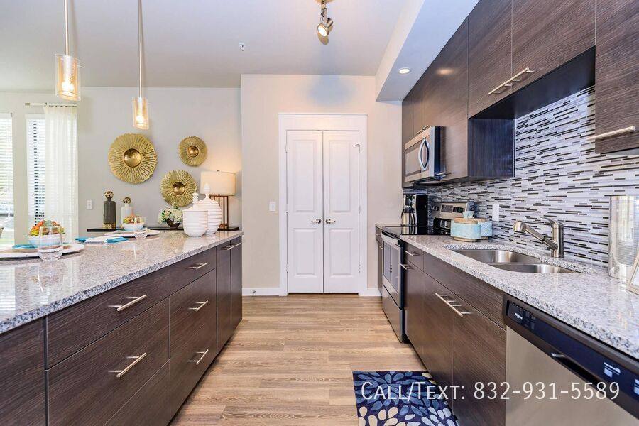 Apartment for rent at 1724 Mercantile Parkway #SR1, Katy, TX 77449