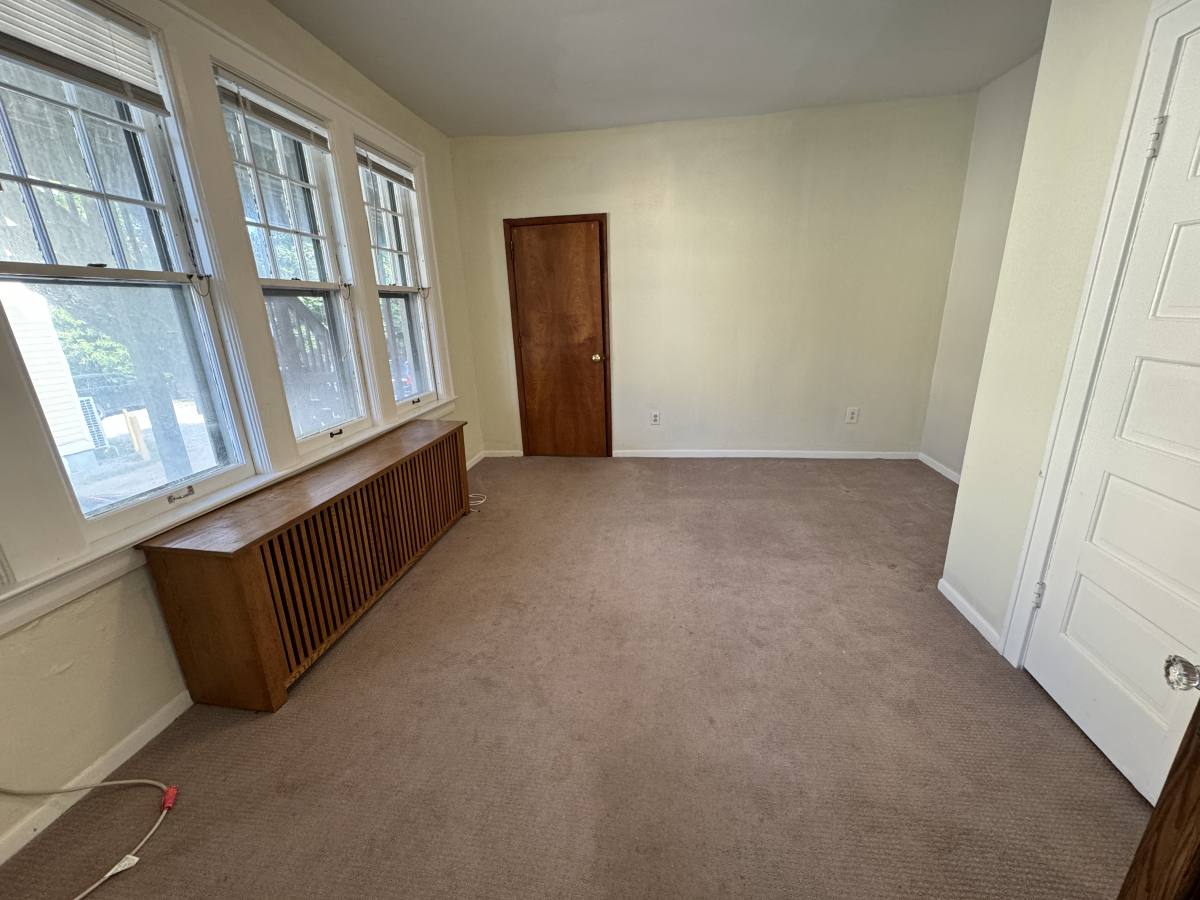 Apartment for rent at 1022 S Forest Ave #2, Ann Arbor, MI 48104